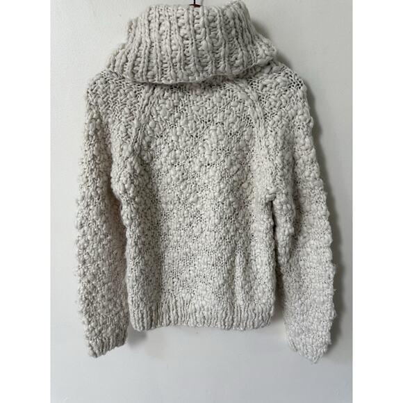 Vivienne Tam Sweater Womens Size M Cream Chunky Crochet Turtle Neck Preppy Comfy - Picture 7 of 11